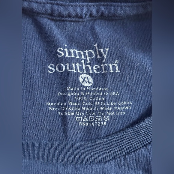 Simply southern t-shirt - Picture 3 of 3